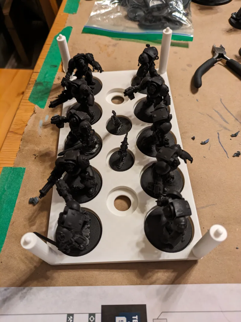 40mm x 10, 28mm x 4 warhammer tray with supports for stacking