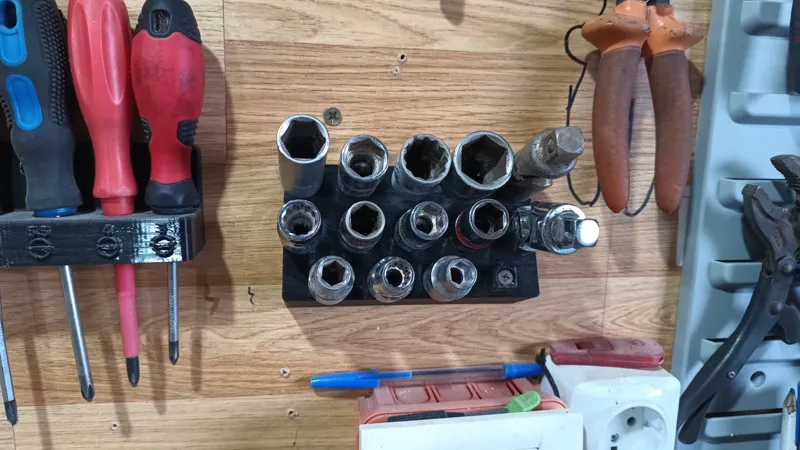 Socket stand