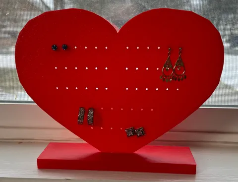 Heart Earring Stand view 2