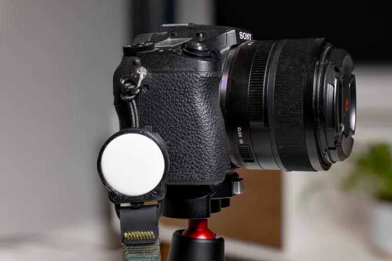 AirTag clip for Peak Design Anchor Link System