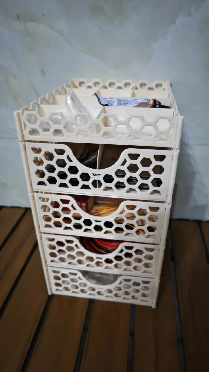 镂空层架