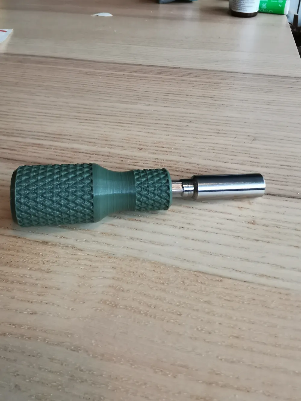 Knurled Screwdriver handle by Elothan MakerWorld