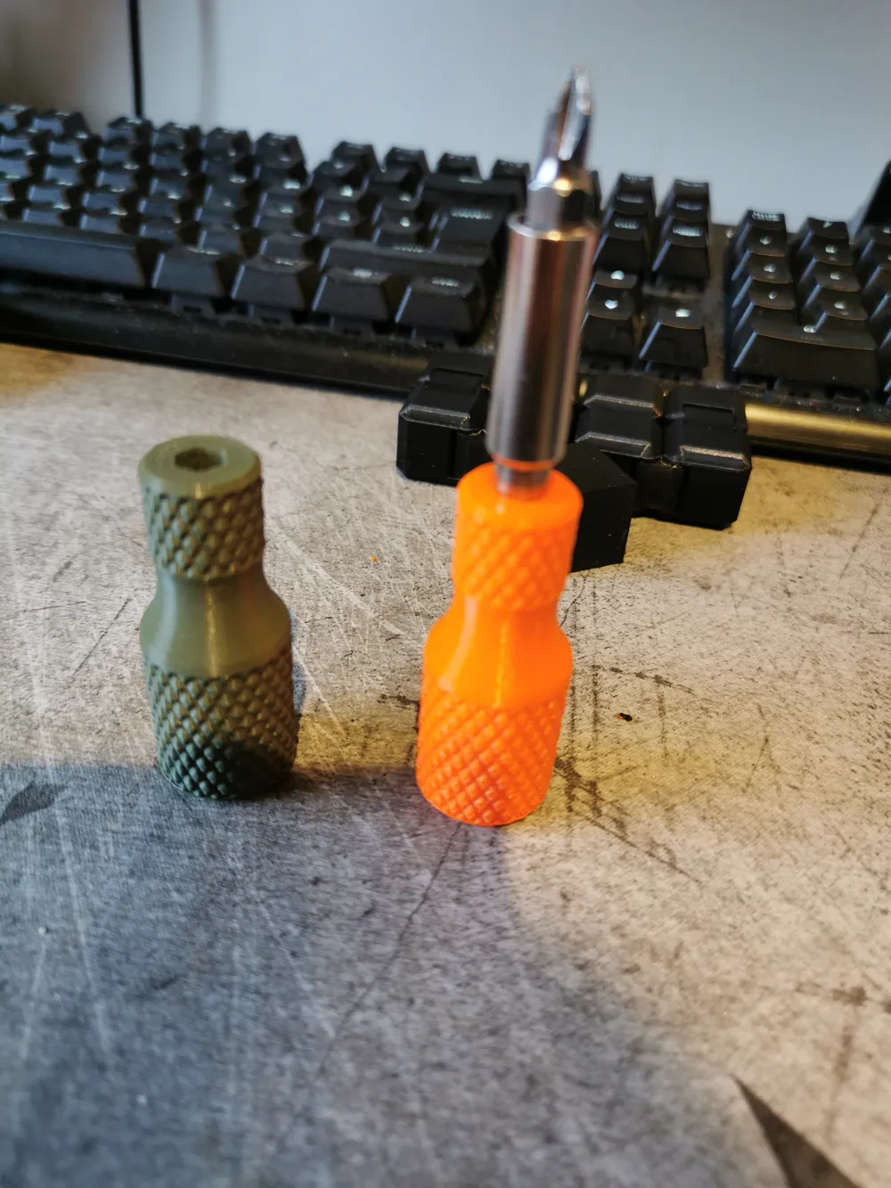 Knurled Screwdriver handle by Elothan MakerWorld
