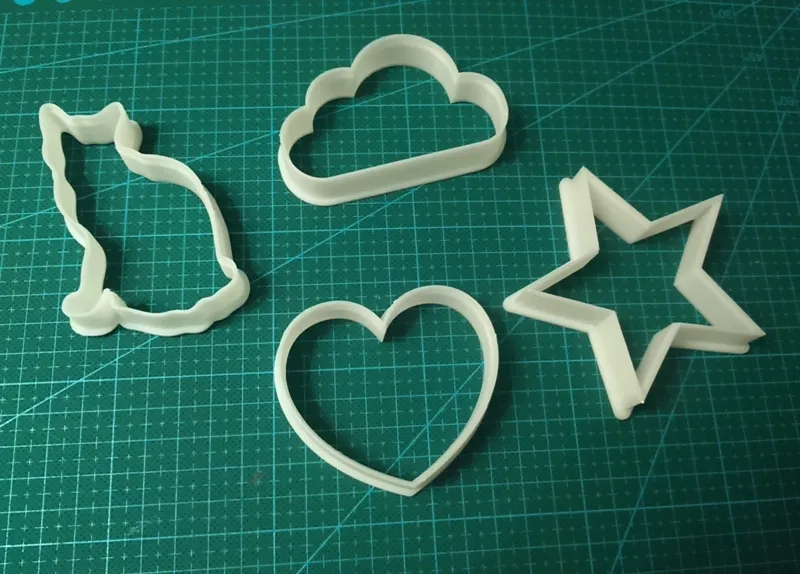 cat shape cookie cutter