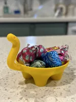 Bol dinosaure pour apéro et snacks — photo 1