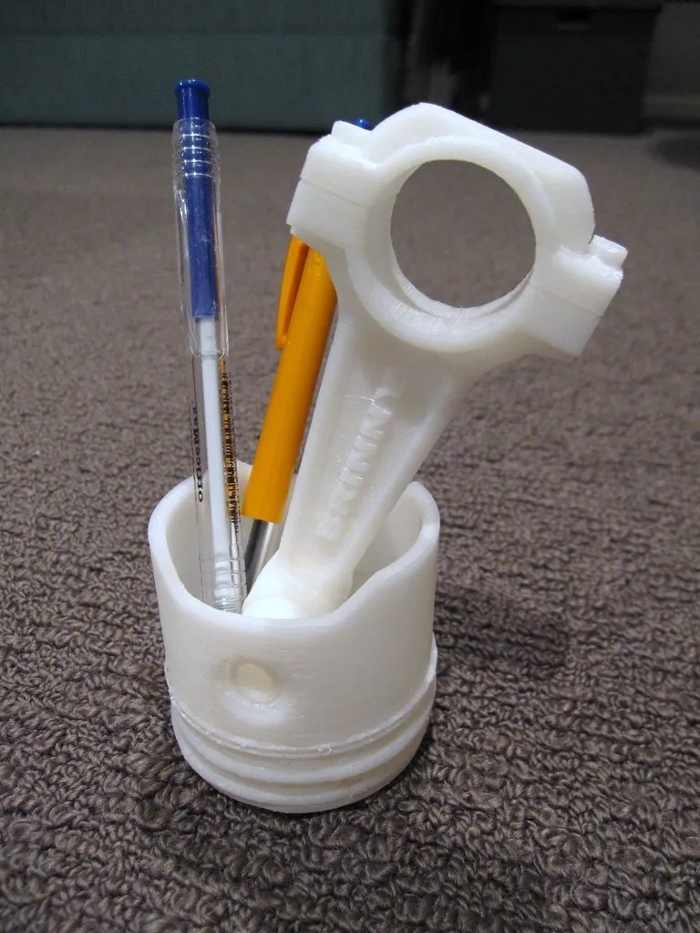 Piston and Conrod desk tidy