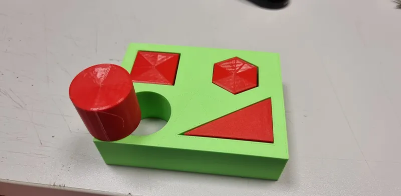 Baby shape sorter