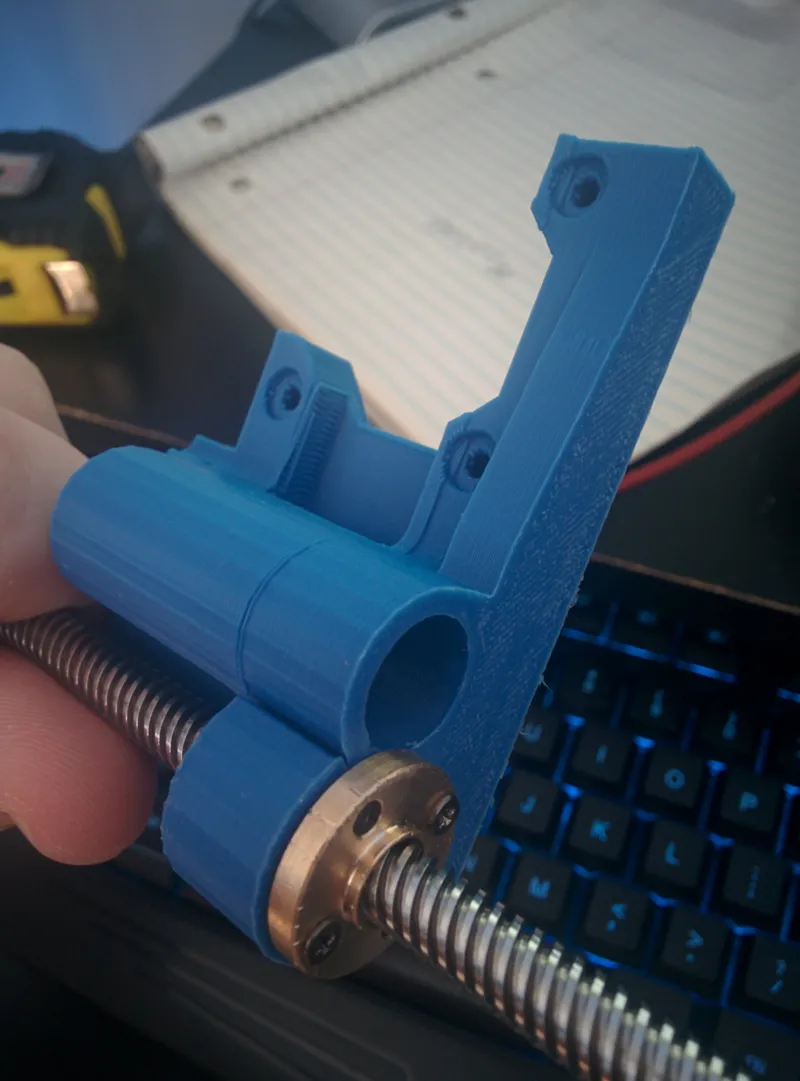 Prusa i3 Rework Leadscrew Z-axis with Delrin Nut 4 Hole Remix