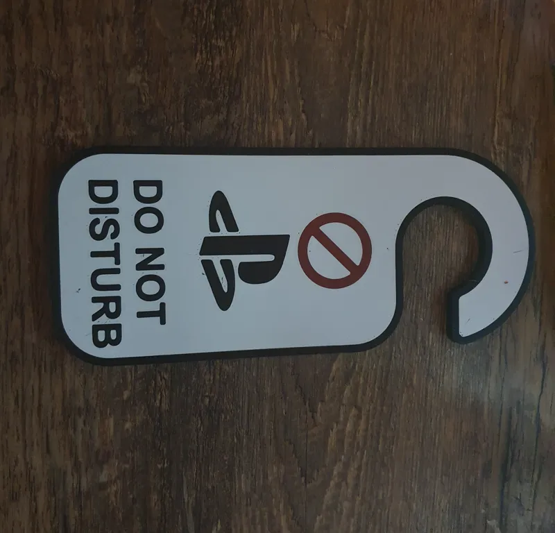 Playstation door handle - Do not disturb 