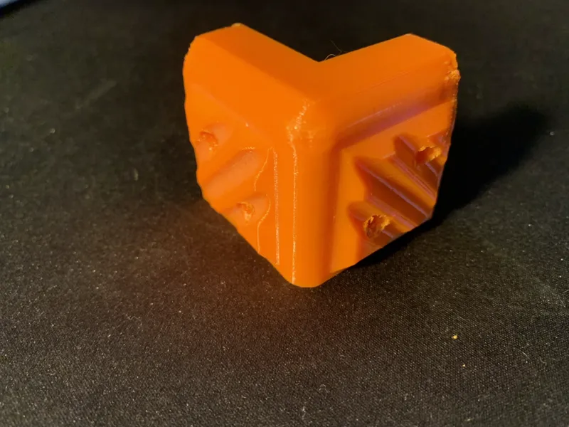 Box corner protection