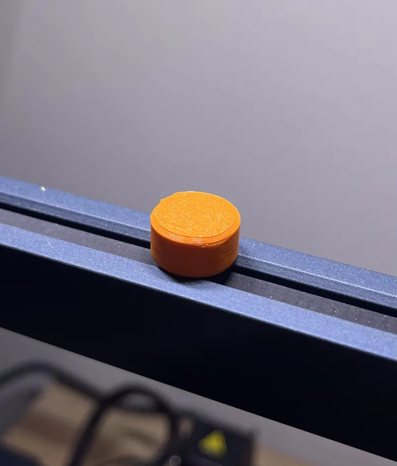 Puck for table hockey