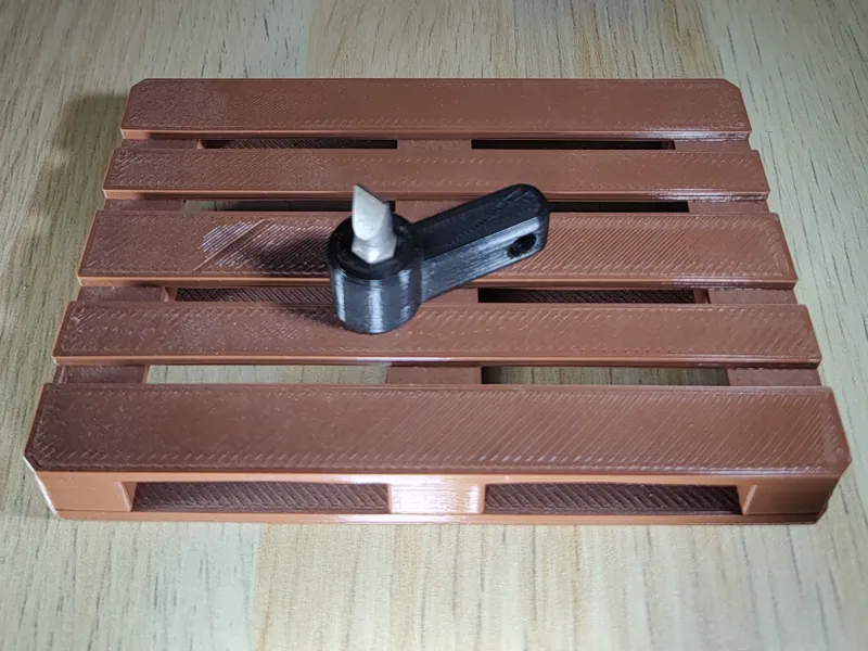 Bit socket holder keychain