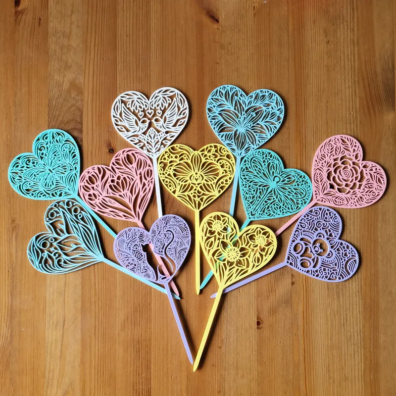 Heart decorations with flowers and animals