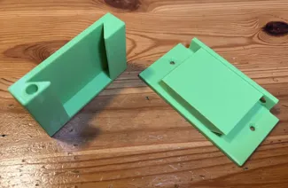 Interlocking bracket