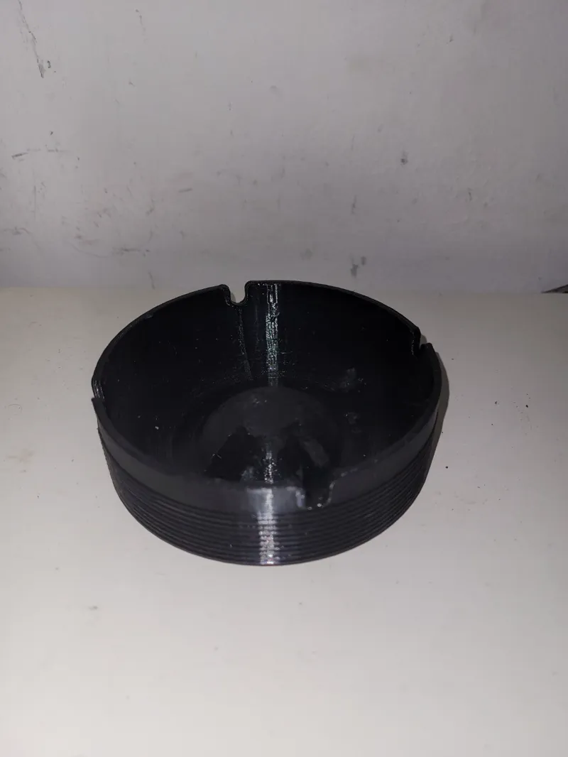 Ashtray , Popelník