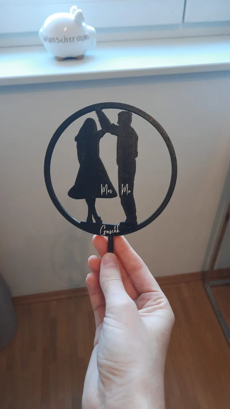 Cake topper