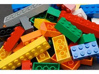 Brick pieces 