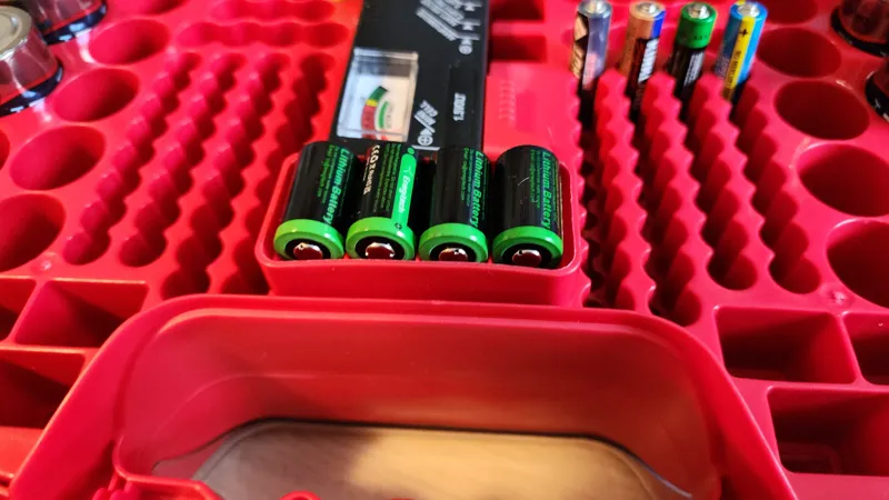 Battery Daddy CR2 Insert