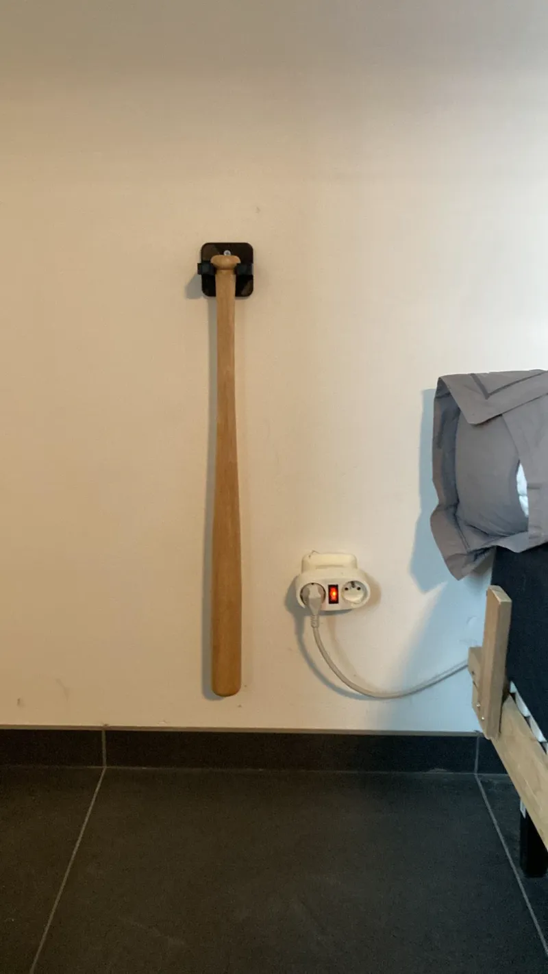 Supporto mazza da baseball da parete.