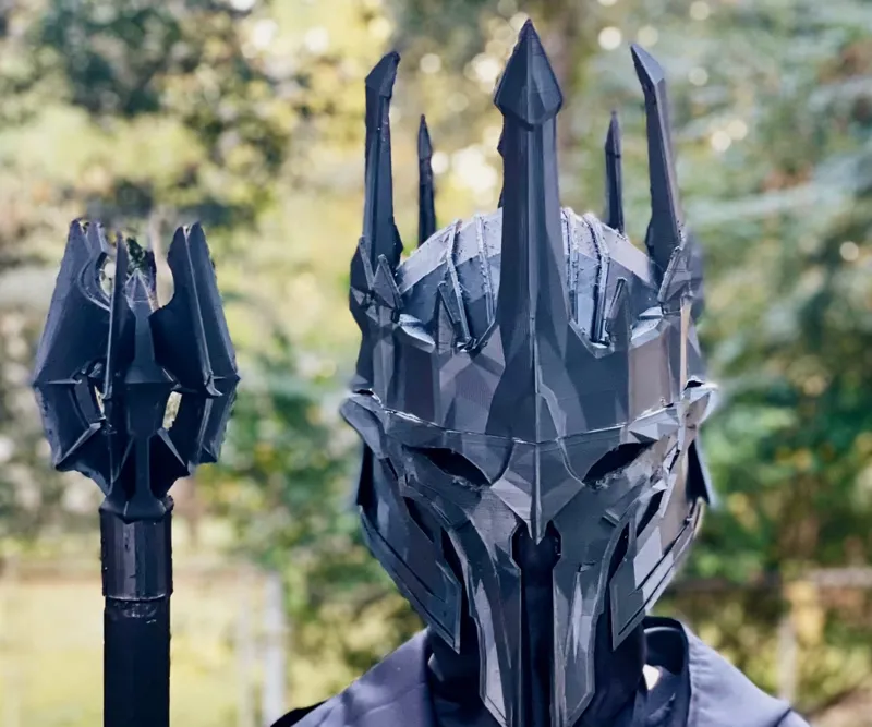 Split Sauron Helmet for Easier Printing - Original Model by Arifsethi