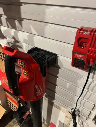 Milwaukee M18 Blower 2724 - GearWall Mount - With Logo