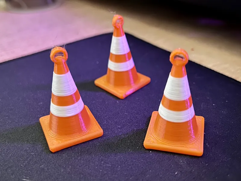 Traffic Cone Keychain (STL + STEP)