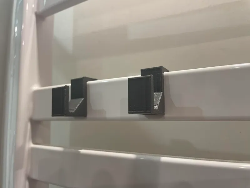Bathroom hanger