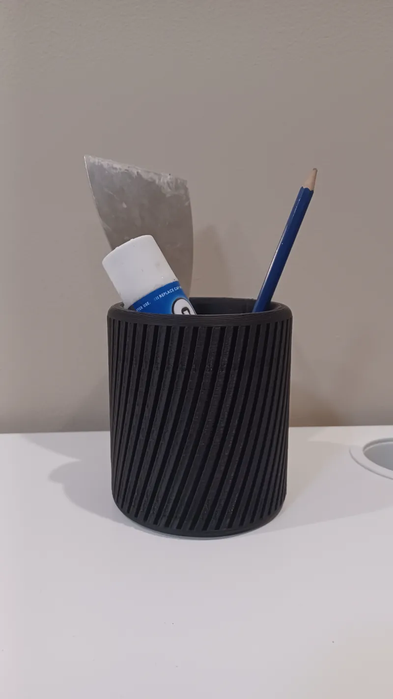 Elegant pencil Holder