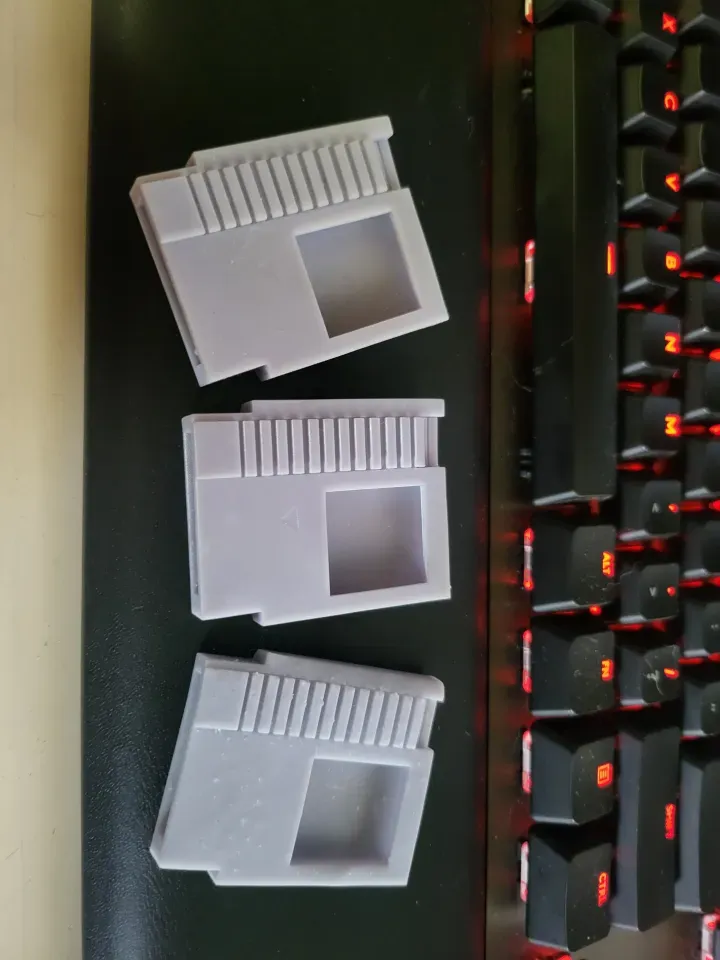 Mini NES Switch Cartridge Holder