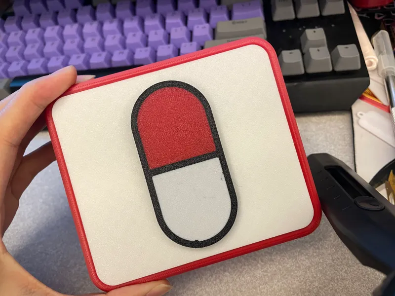 mechanism pill box