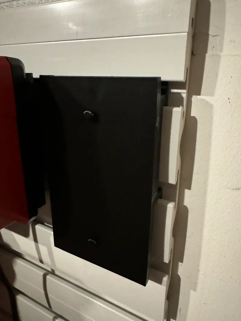 Ryobi GearWall Charger Mount