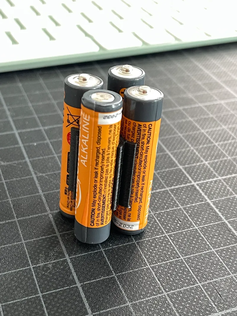 AAA minimal battery holder (prints super quick)