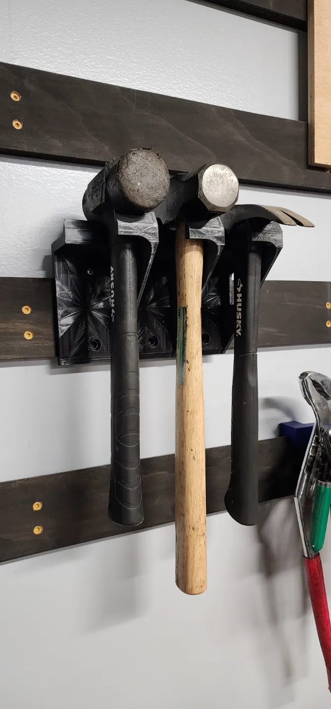 Hammer holder