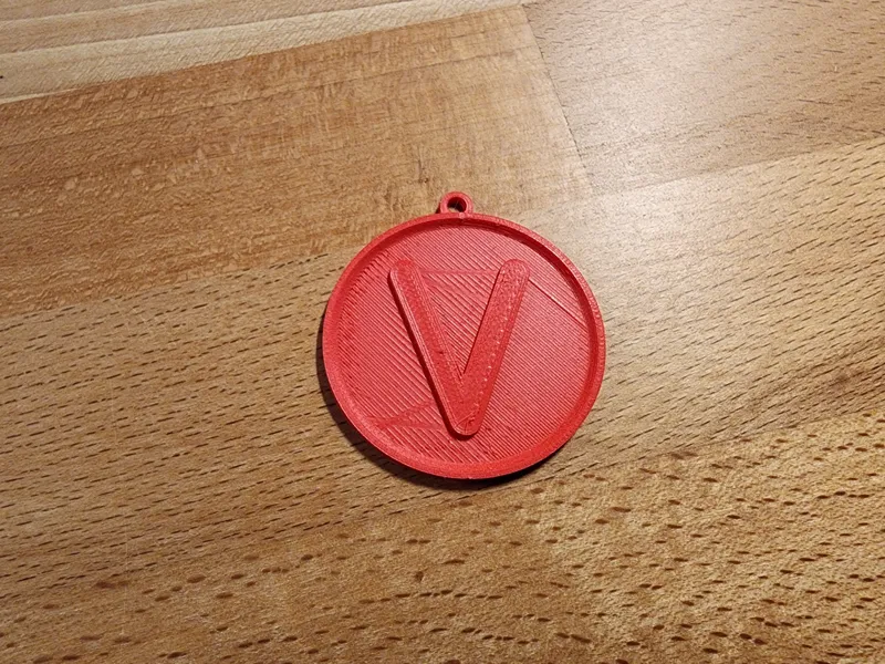 'V' Alphabet Round Keychain