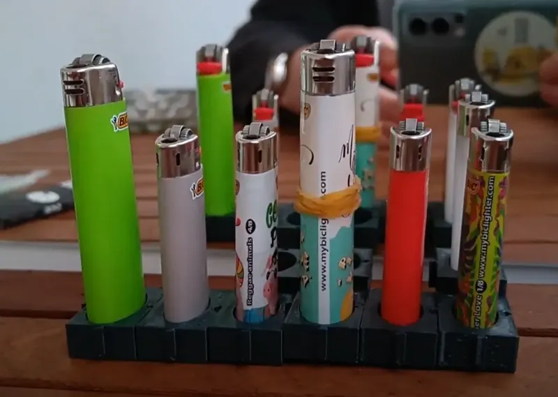 BIC lighter stand (modular)