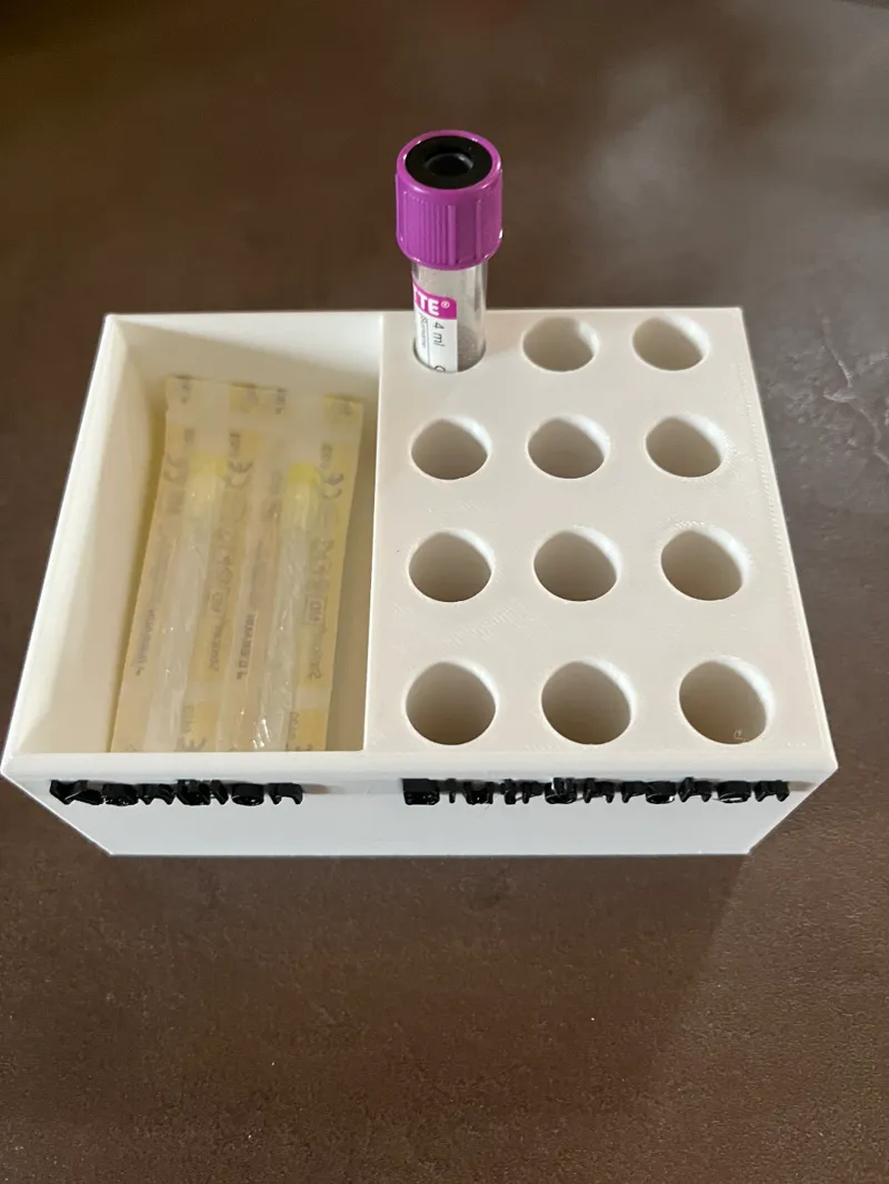 Cannula - Bloodtube holder