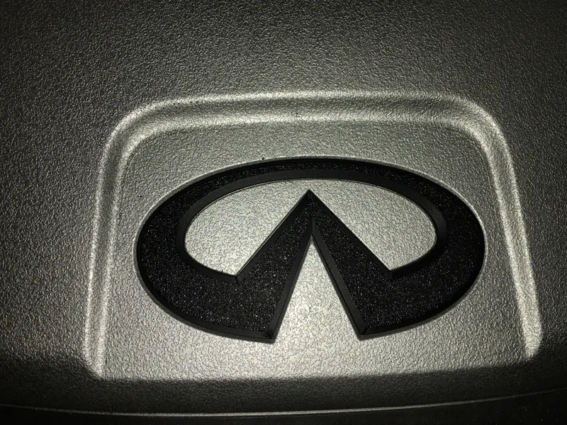 G35, G37, Infiniti, VQ35HR, VQ37HR Engine Cover Emblem Logo