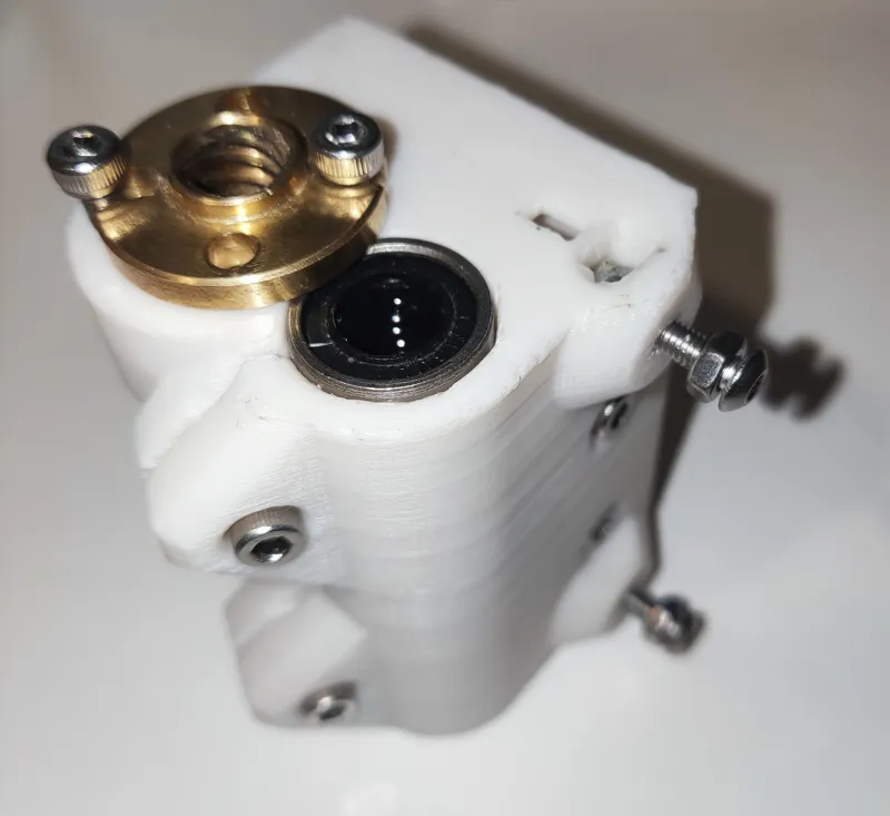 X-Axis with adjustable linear rod length (360mm to 388mm) and Z-endstop holder