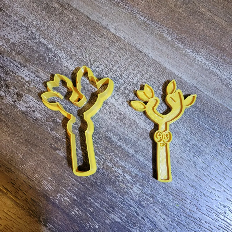 Lankybox Sticky cookie cutter