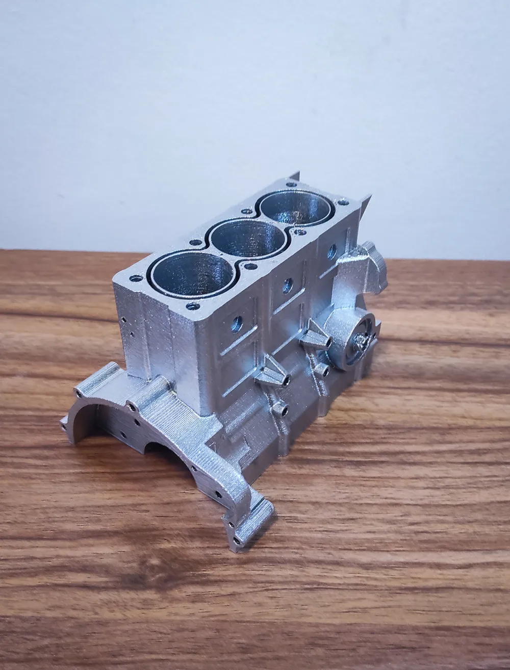 Engine Block Pen Holder by Gygabor007 MakerWorld