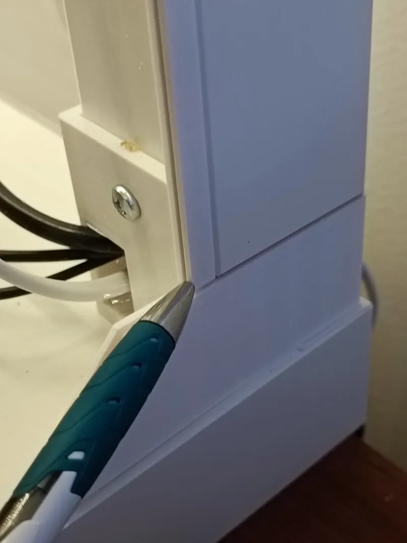 IKEA Lack enclosure U-Sealing