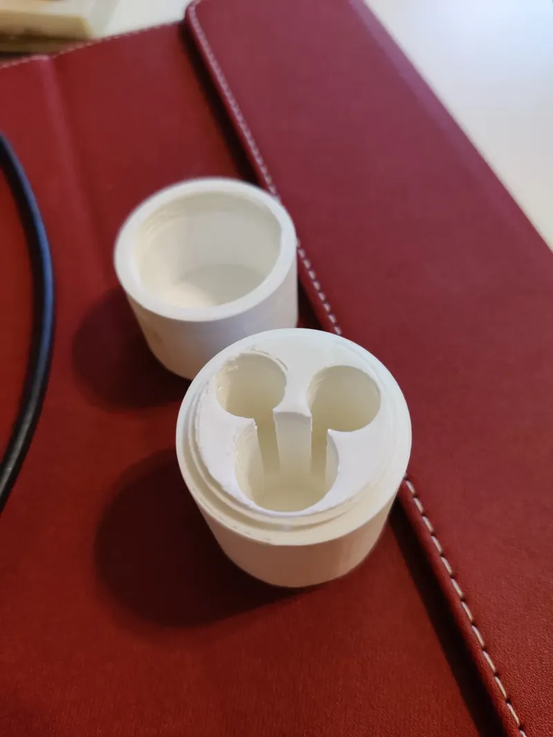 2AAA 1AA Battery Case