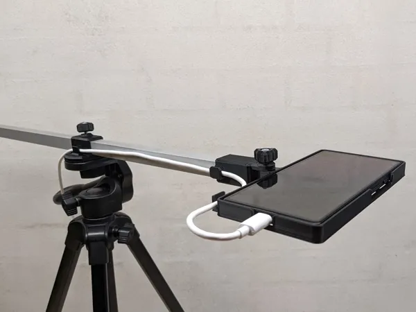 Support de table pour smartphone — filmage en plongée