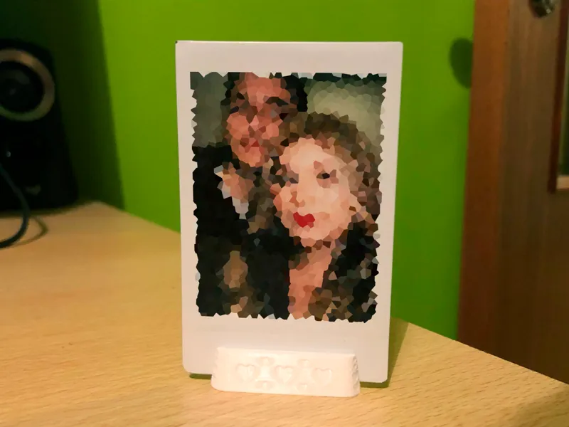 Simple Heart Instax Stand