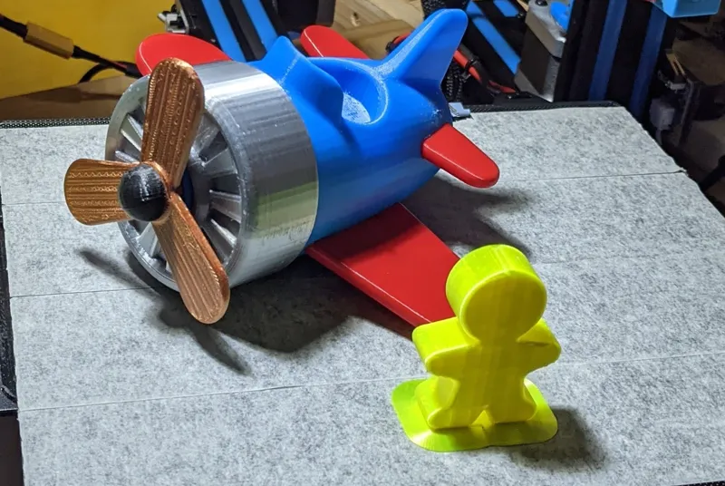 Little plane puzzle
