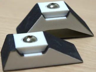 Sandpaper clip