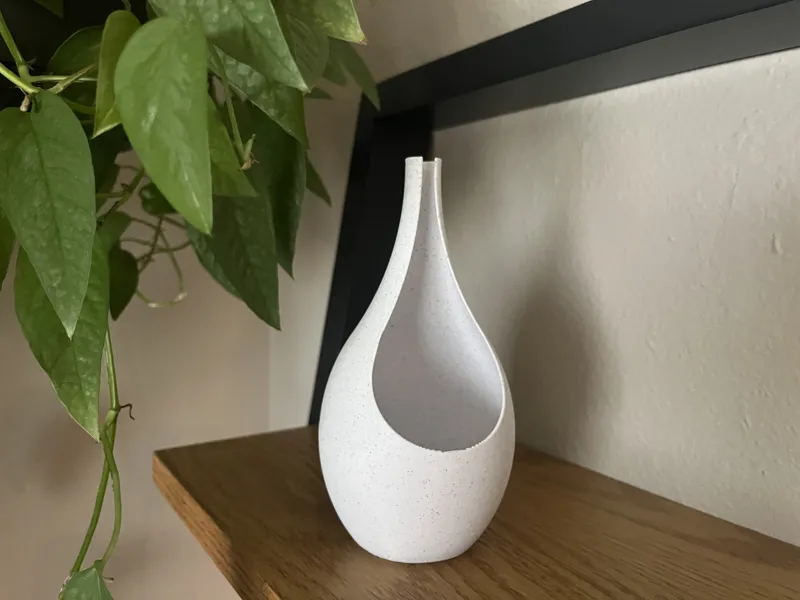 PONGO Vase