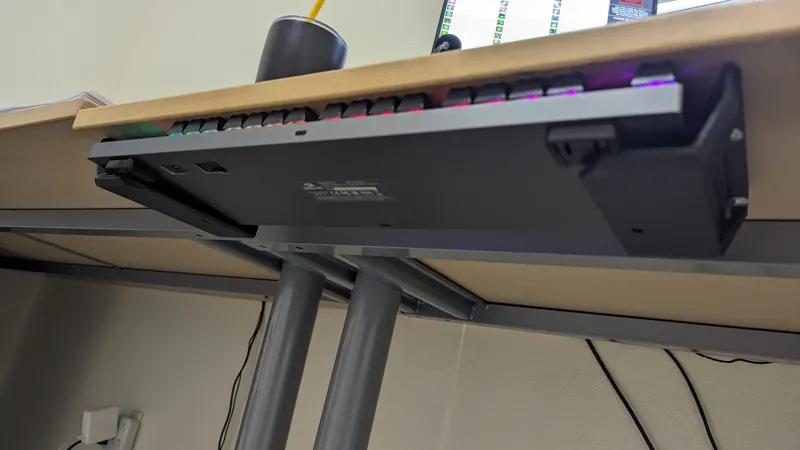 Keyboard Under-Desk Holder for Mechanical/Large Keyboards