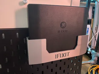 iFixit Manta Holder Skadis Remix 
