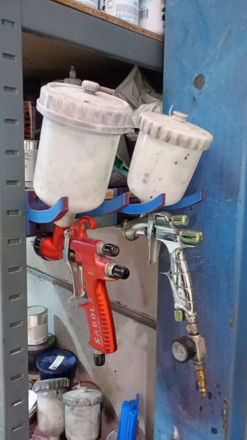 Soporte universal para pistolas de pintura 